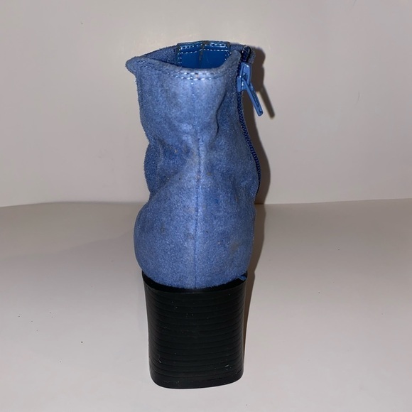 Markon Echona Suede Heeled Ankle Booties Women 8M Slip Resistant Slip On - Picture 7 of 14